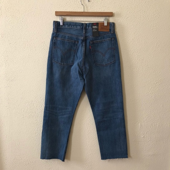 NWT Levi's Wedgie Straight in Love Triangle - Picture 4 of 4